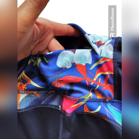 Athleta blu tropical precision legging high rise mesh details size M - Picture 12 of 14